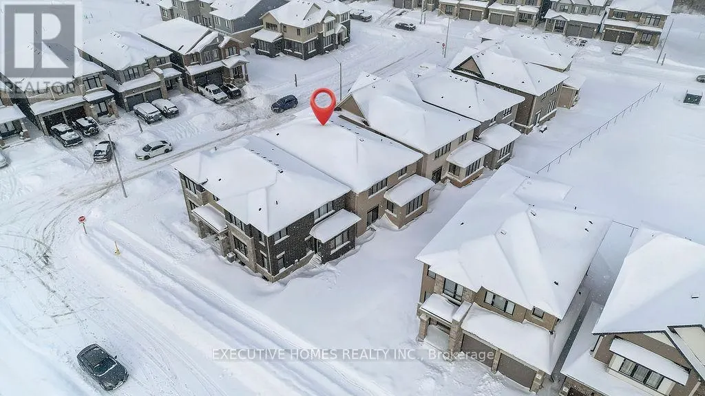 23 KINGSBURY TRAIL