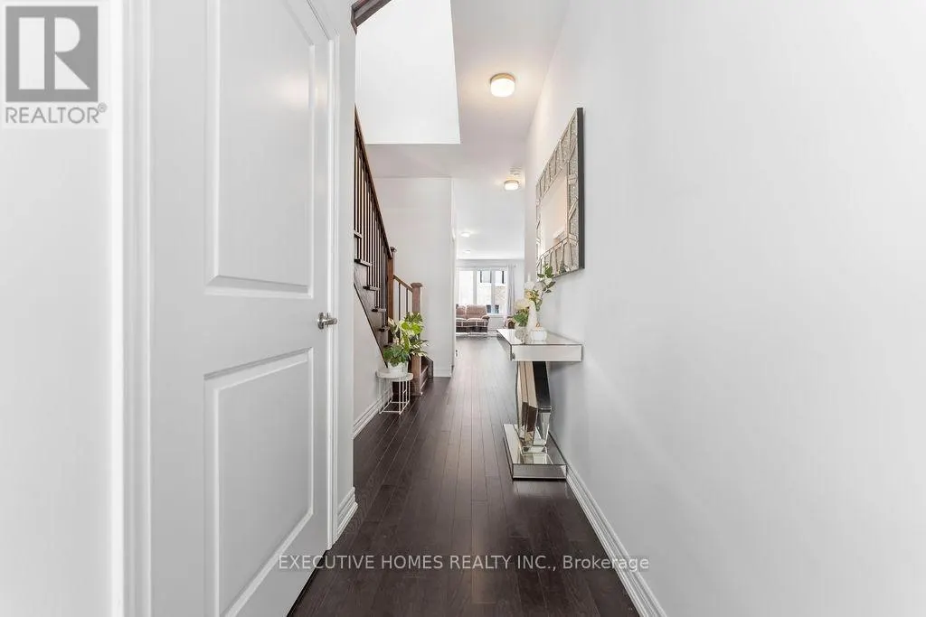 23 KINGSBURY TRAIL