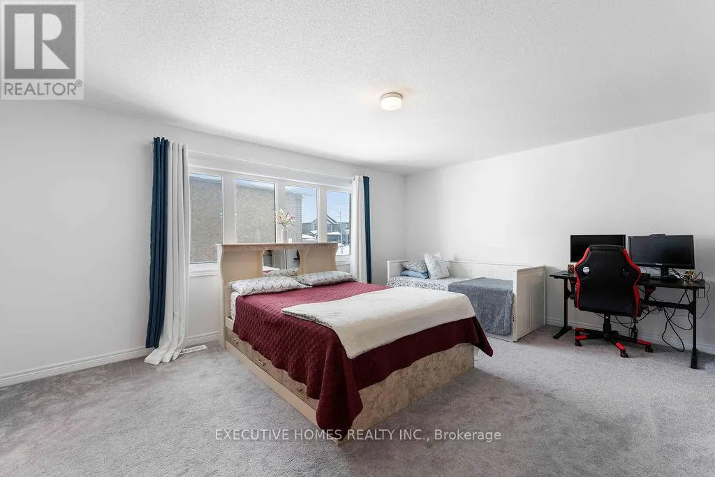 23 KINGSBURY TRAIL