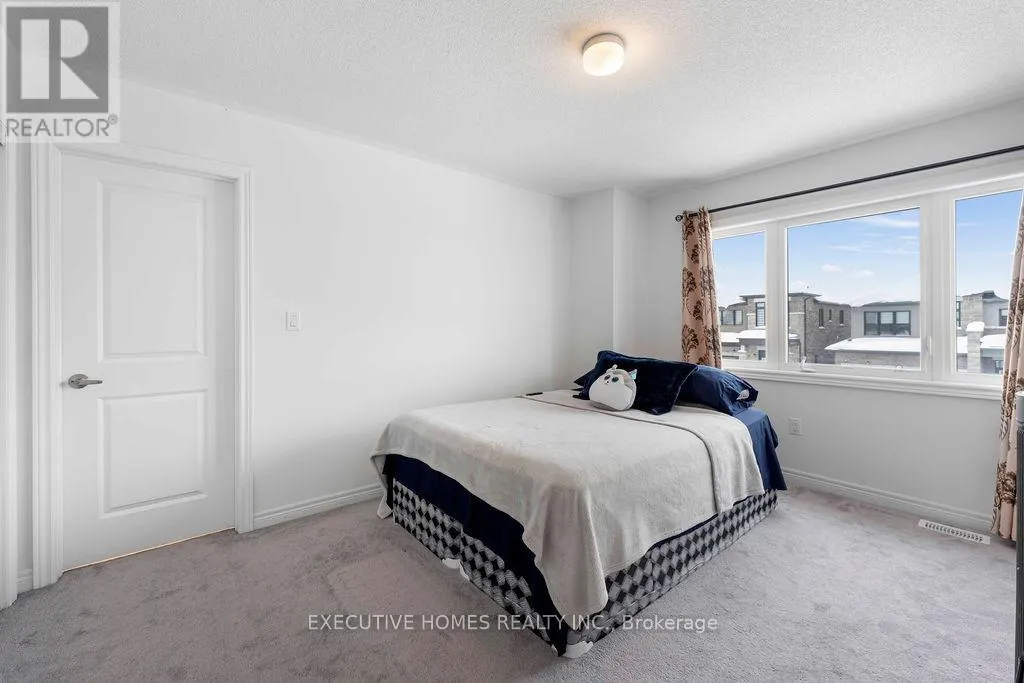 23 KINGSBURY TRAIL