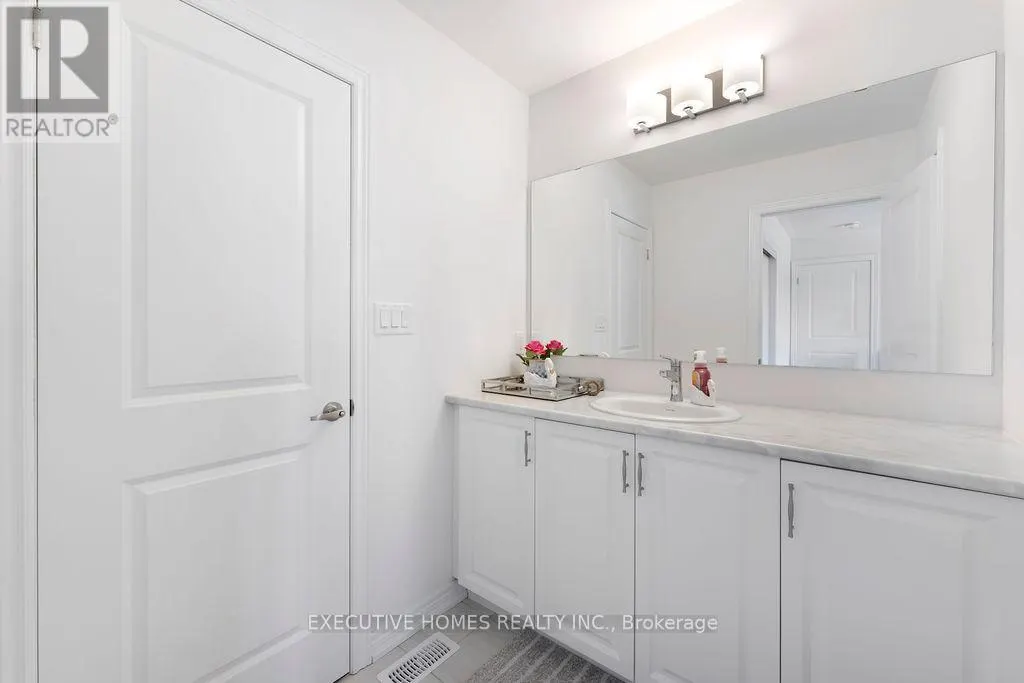 23 KINGSBURY TRAIL