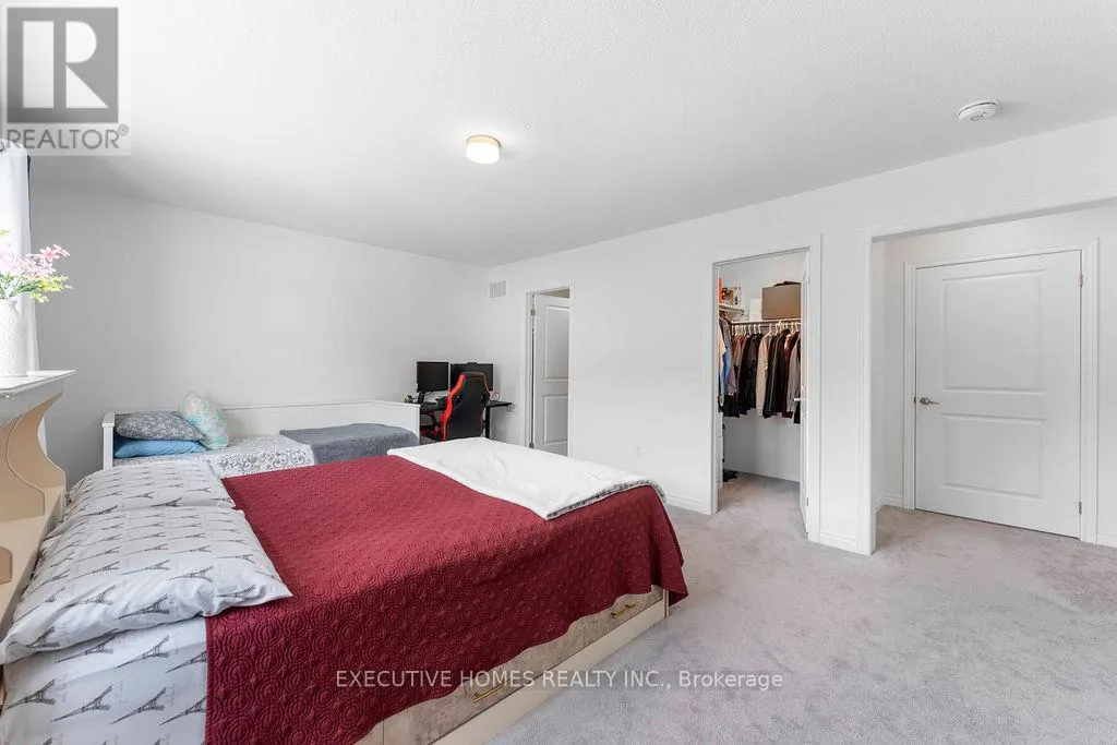 23 KINGSBURY TRAIL