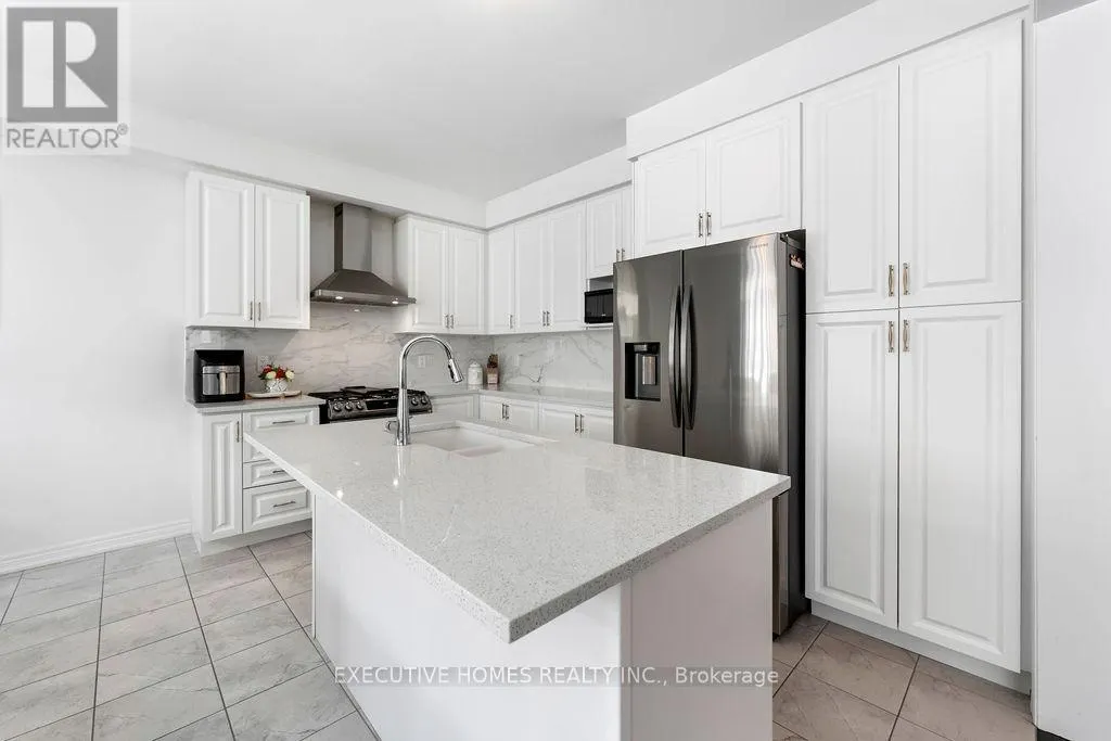 23 KINGSBURY TRAIL
