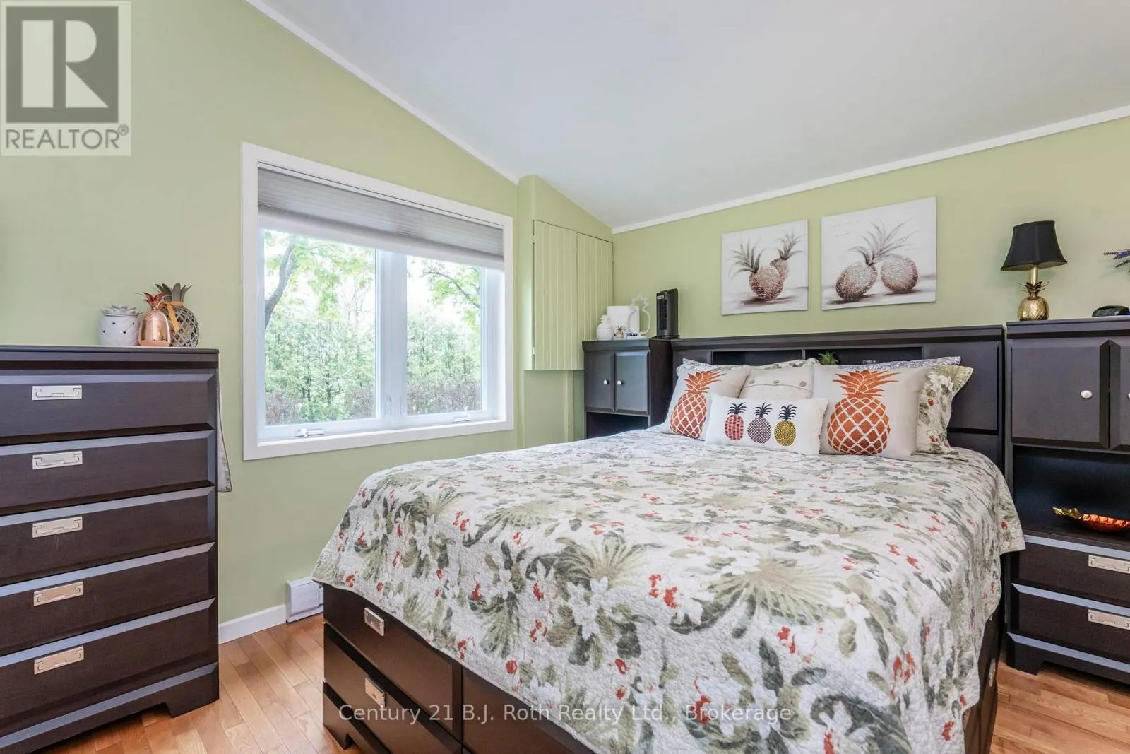 24 WILCOX ROAD