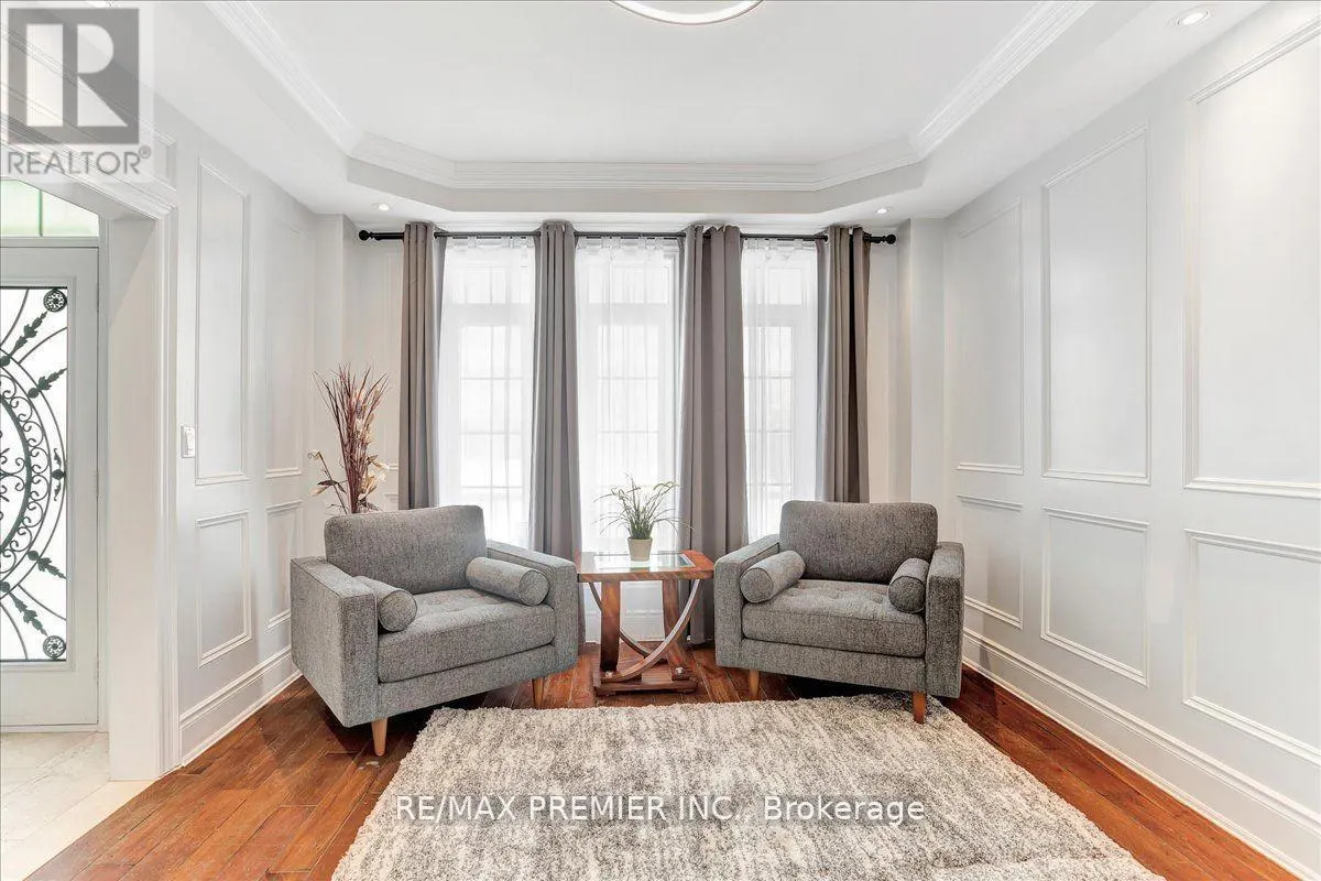 3 PEPIN COURT