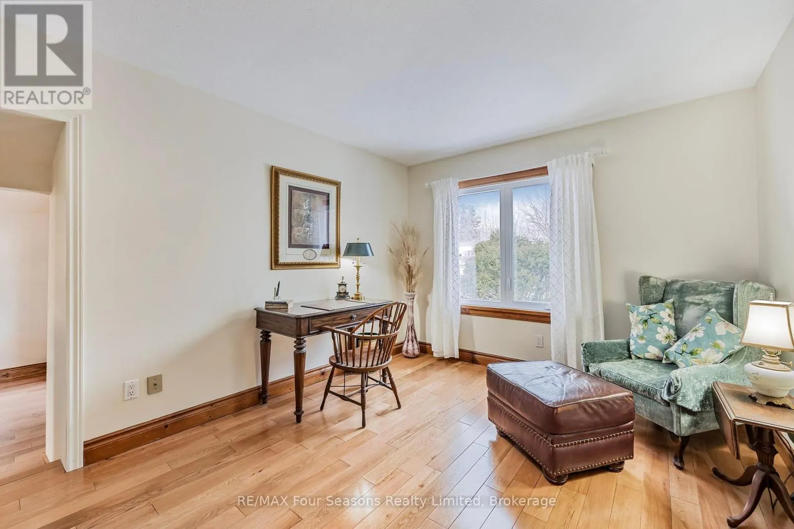 3 SYDENHAM TRAIL E