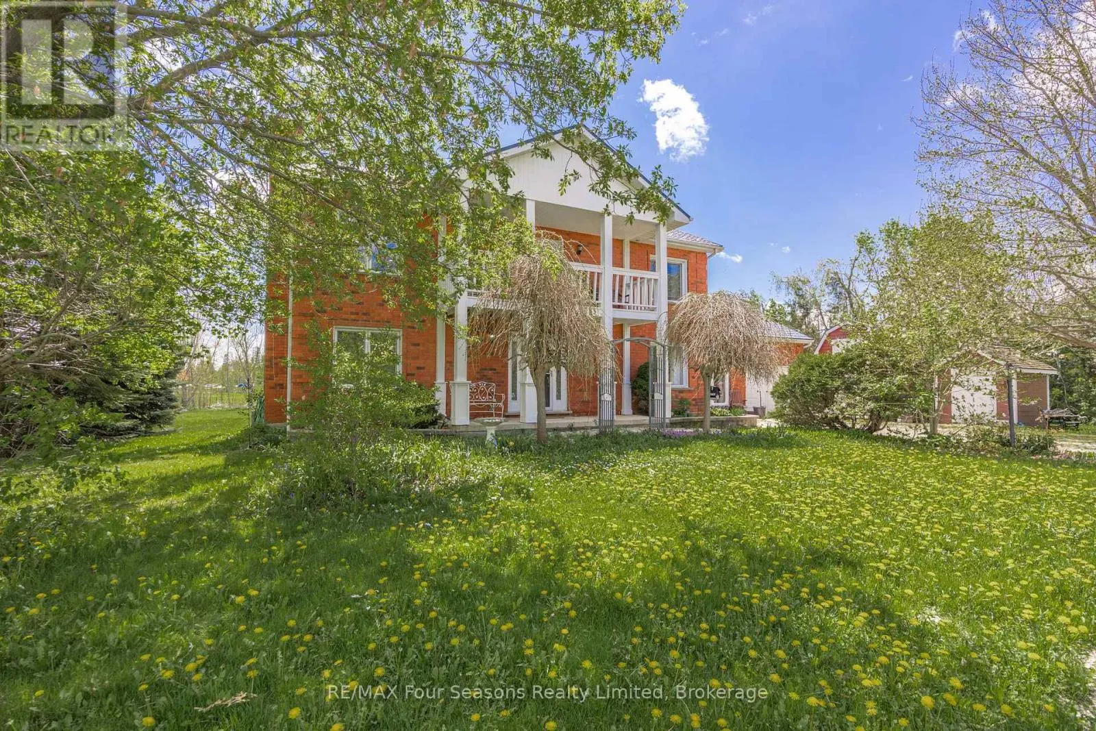 3 SYDENHAM TRAIL E