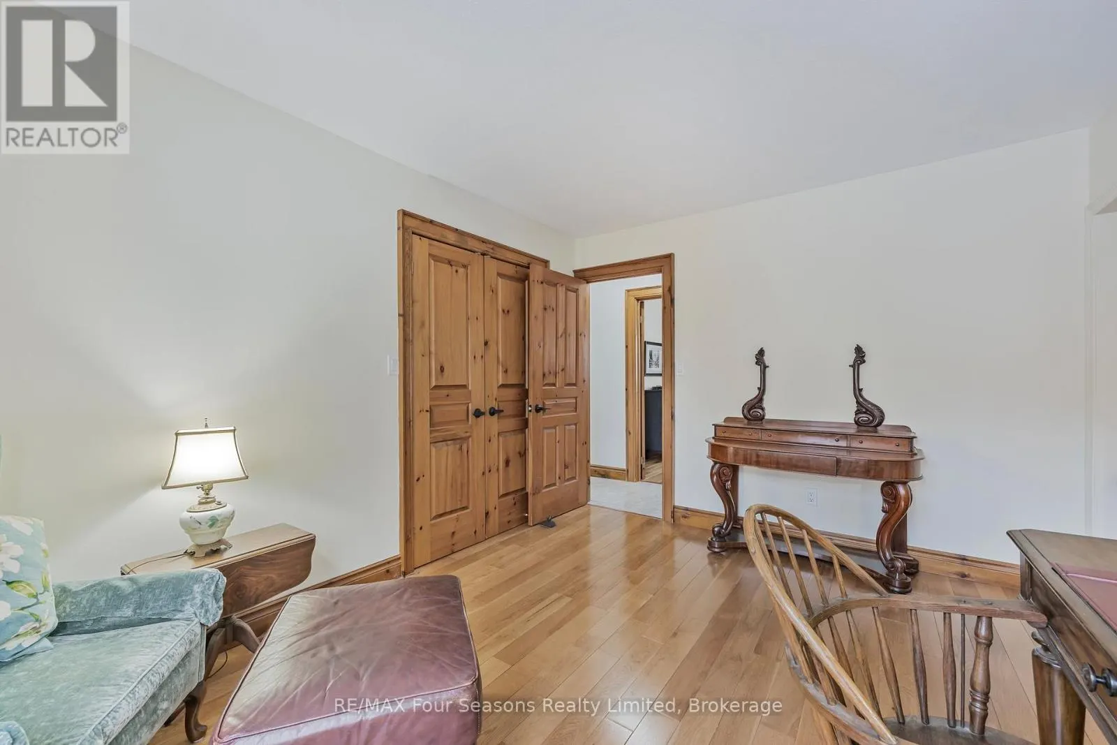 3 SYDENHAM TRAIL E