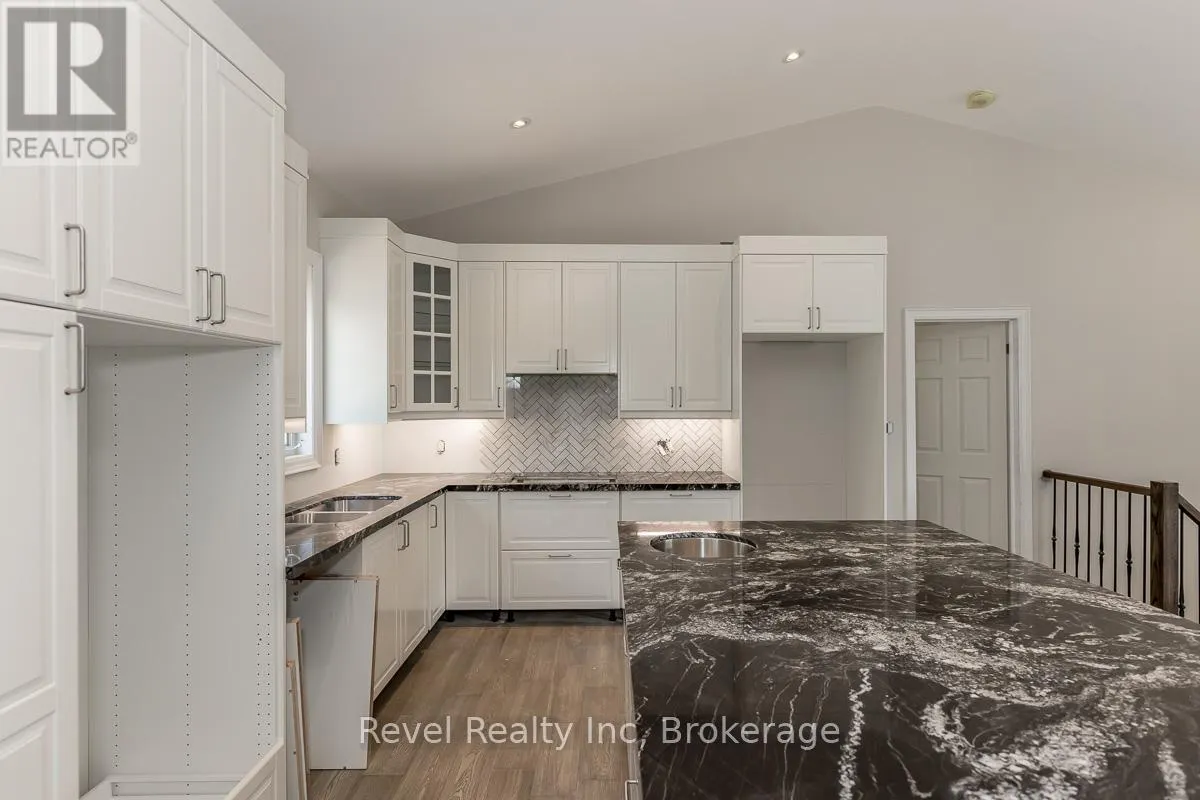 LOT 18 VOYAGEUR DRIVE