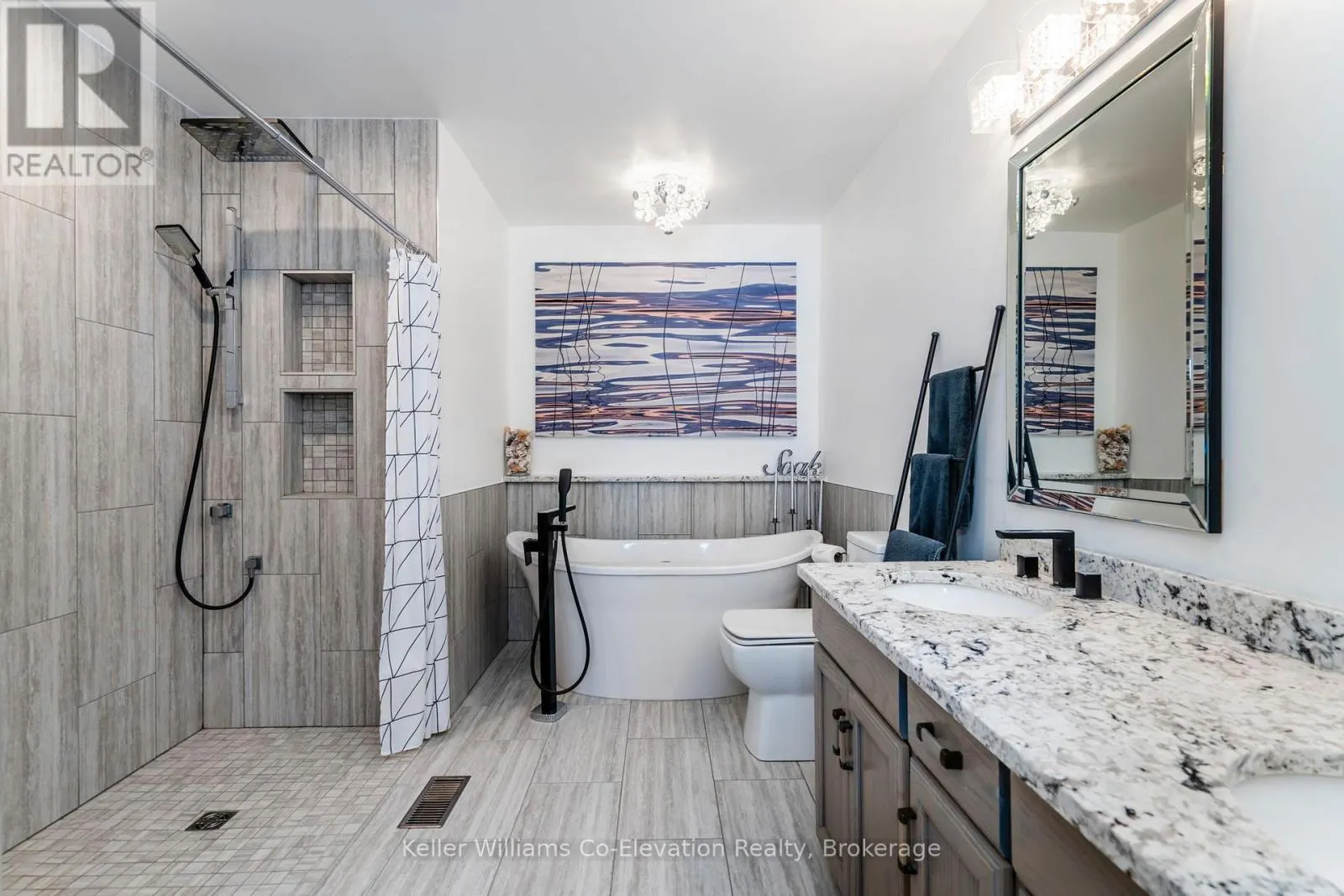 7 - 8 BECK BOULEVARD, #7