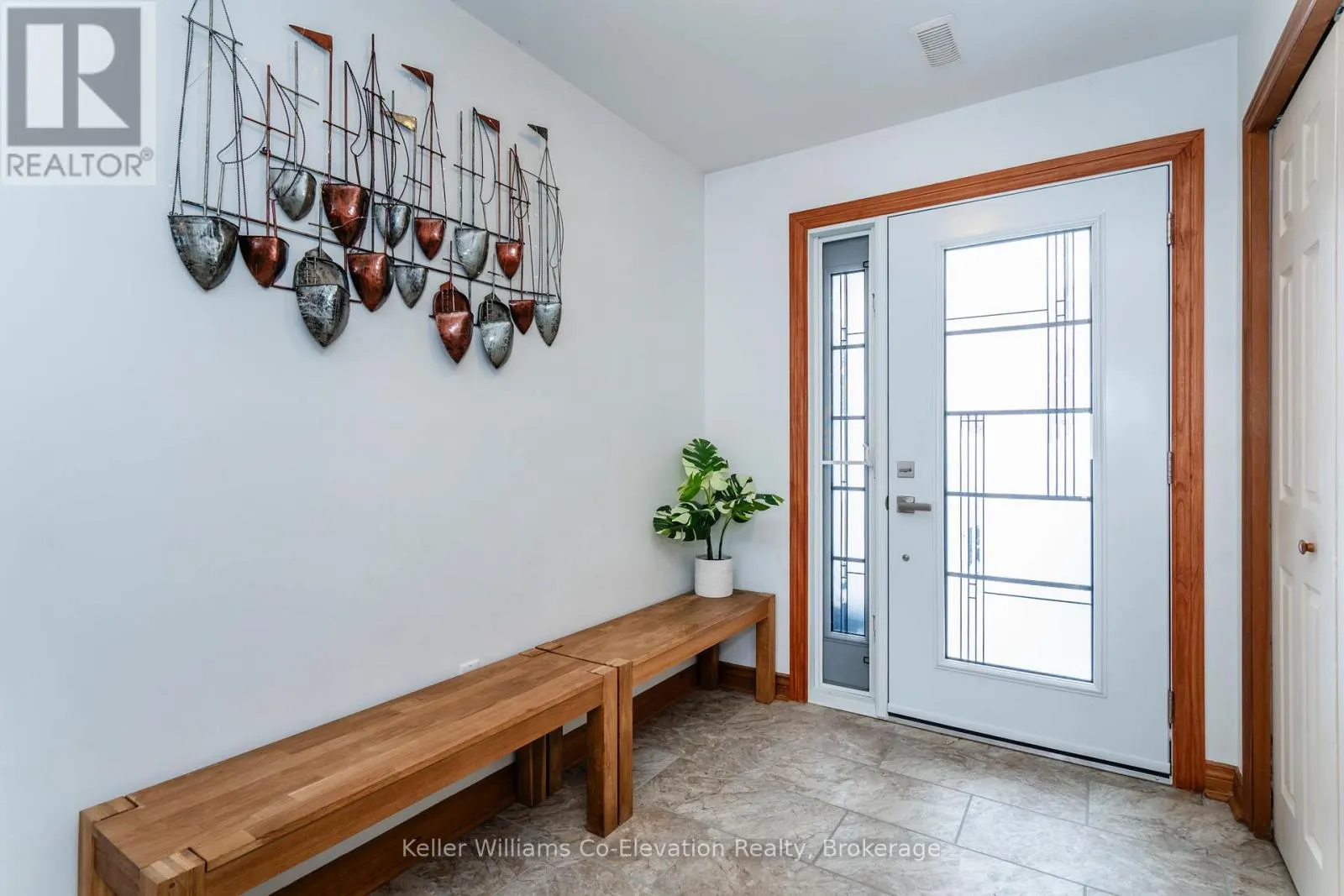 7 - 8 BECK BOULEVARD, #7