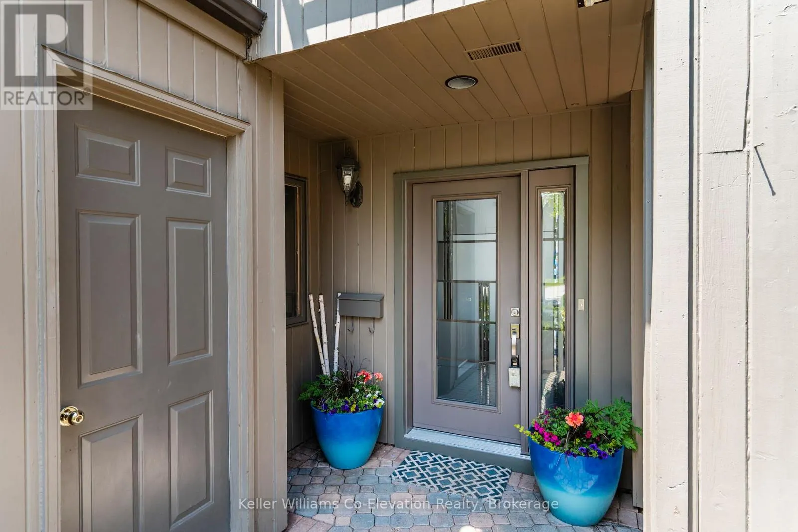 7 - 8 BECK BOULEVARD, #7