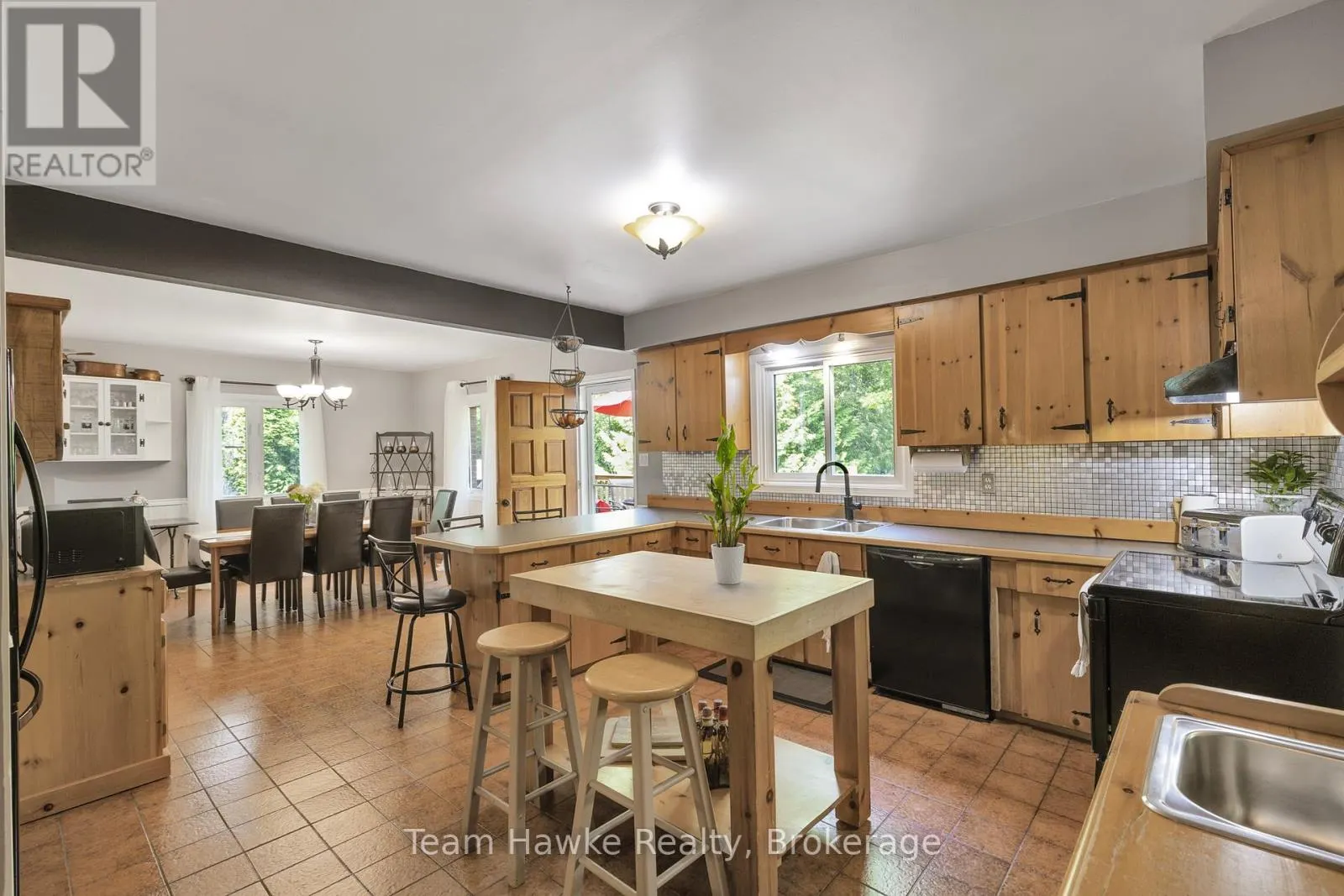 22 CABELL ROAD
