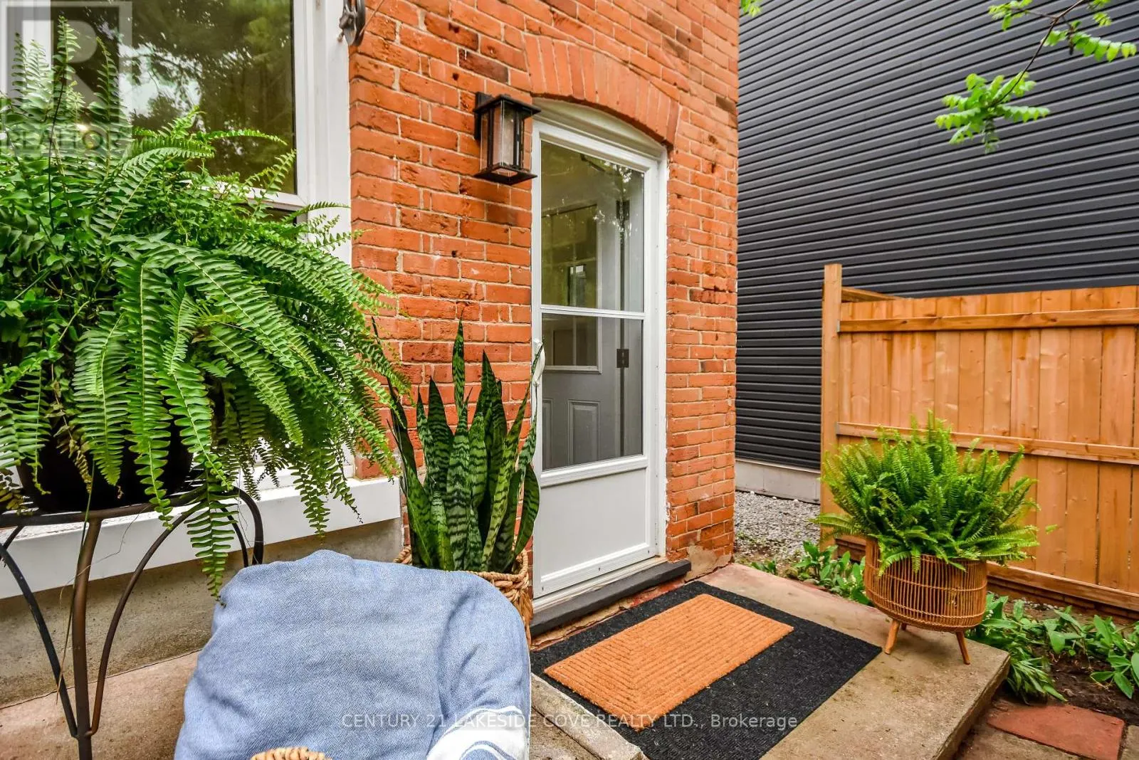 74 PENETANG STREET