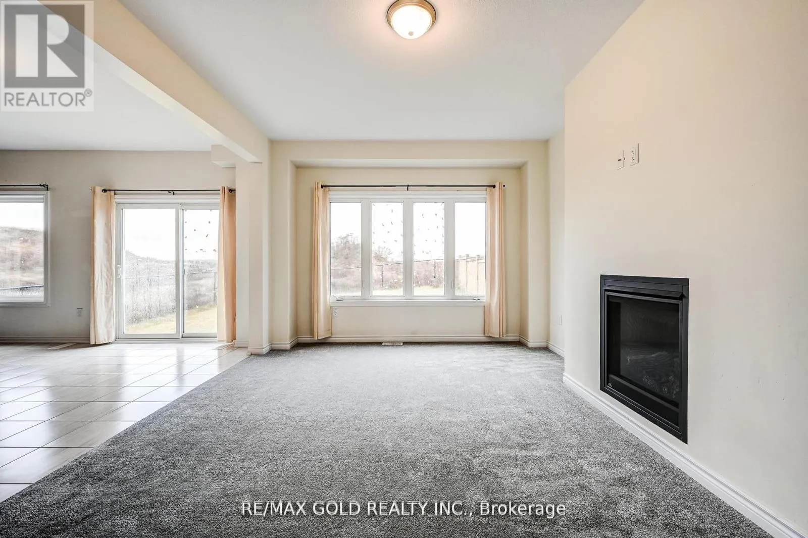 84 ATLANTIS DRIVE W