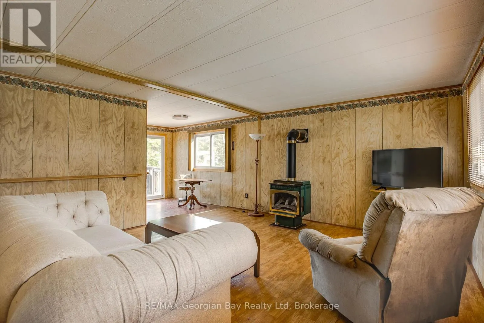 58 - 5263 ELLIOTT SIDE ROAD, #58