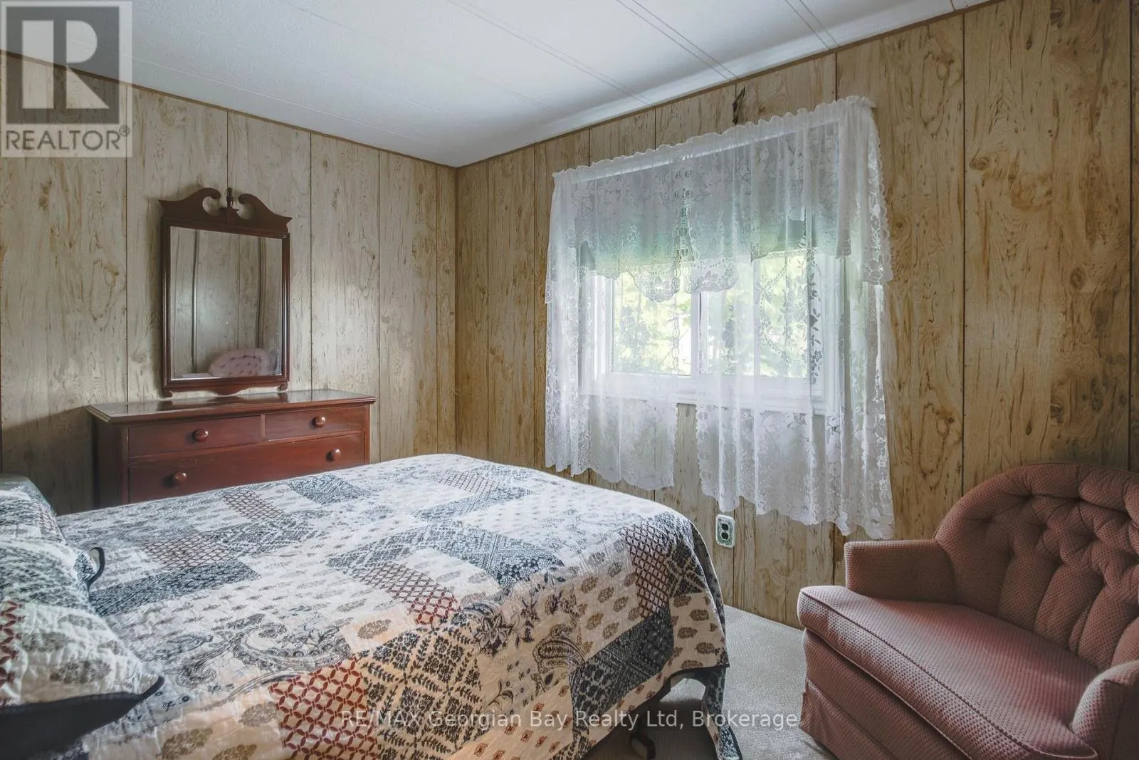 58 - 5263 ELLIOTT SIDE ROAD, #58