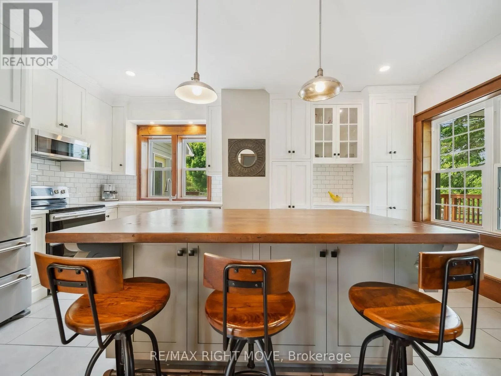 3062 TOWNLINE RR5 TOWNLINE