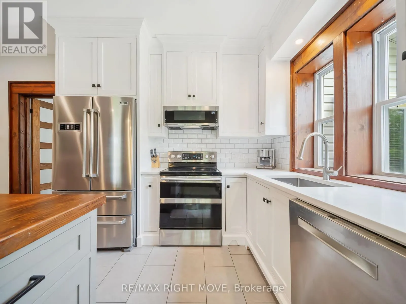 3062 TOWNLINE RR5 TOWNLINE