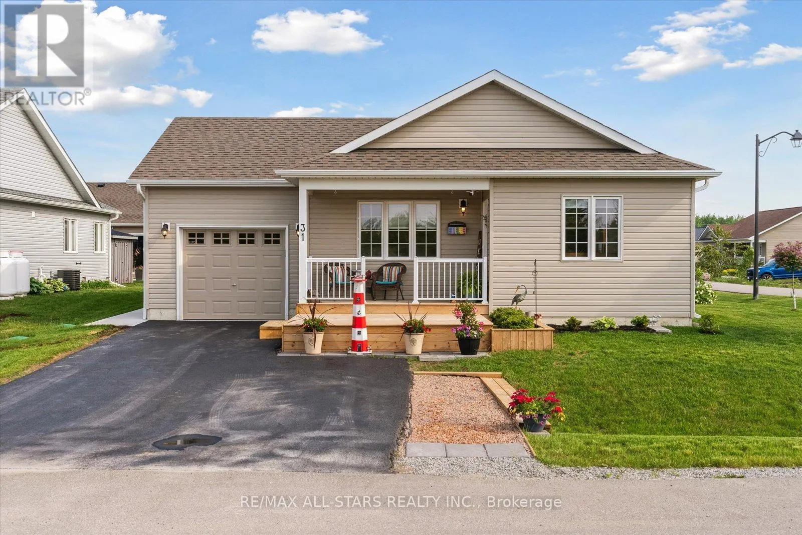 31 REYNOLDS DRIVE