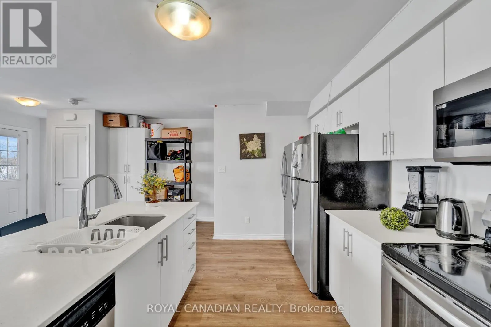 14 - 252 PENETANGUISHENE ROAD