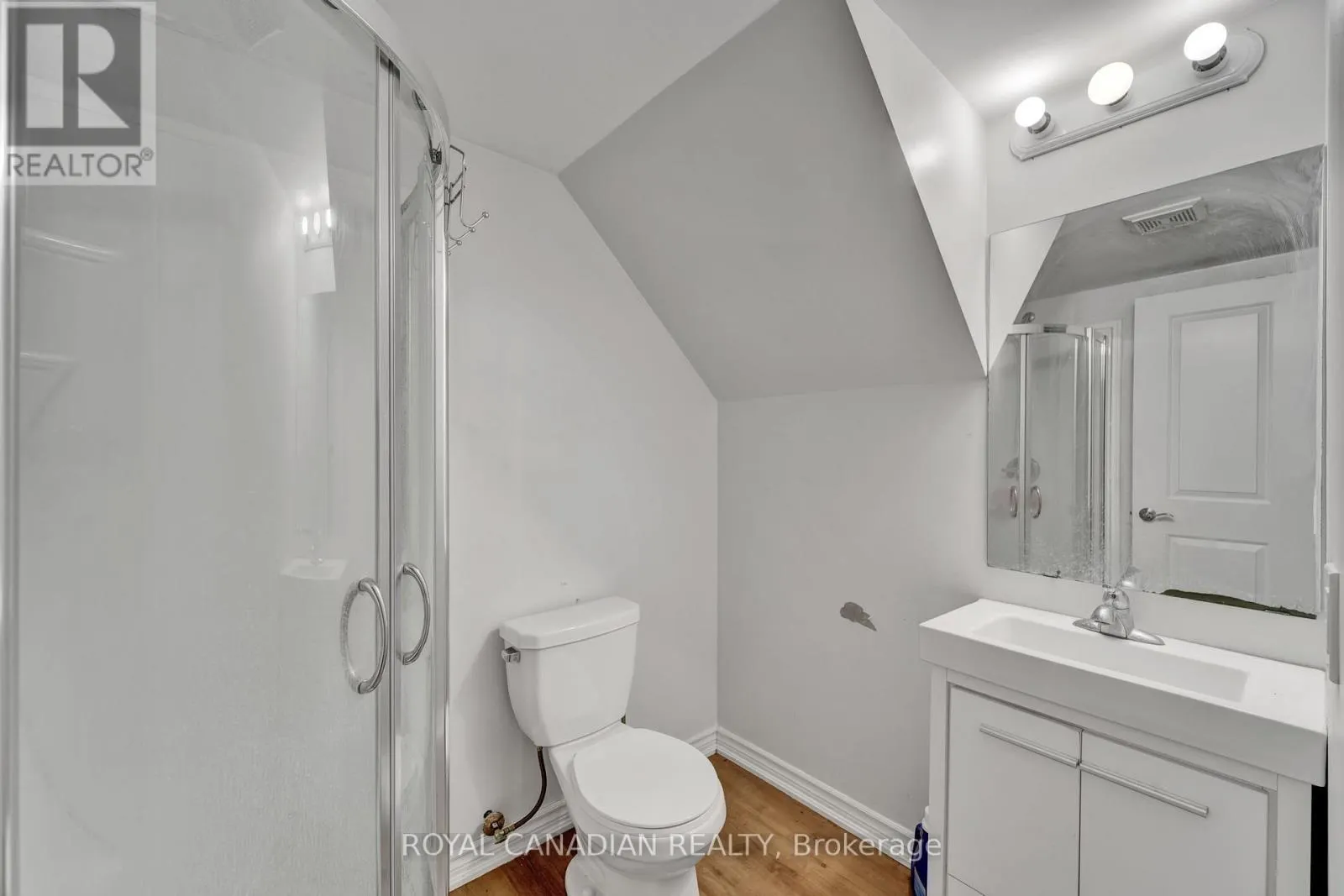 14 - 252 PENETANGUISHENE ROAD