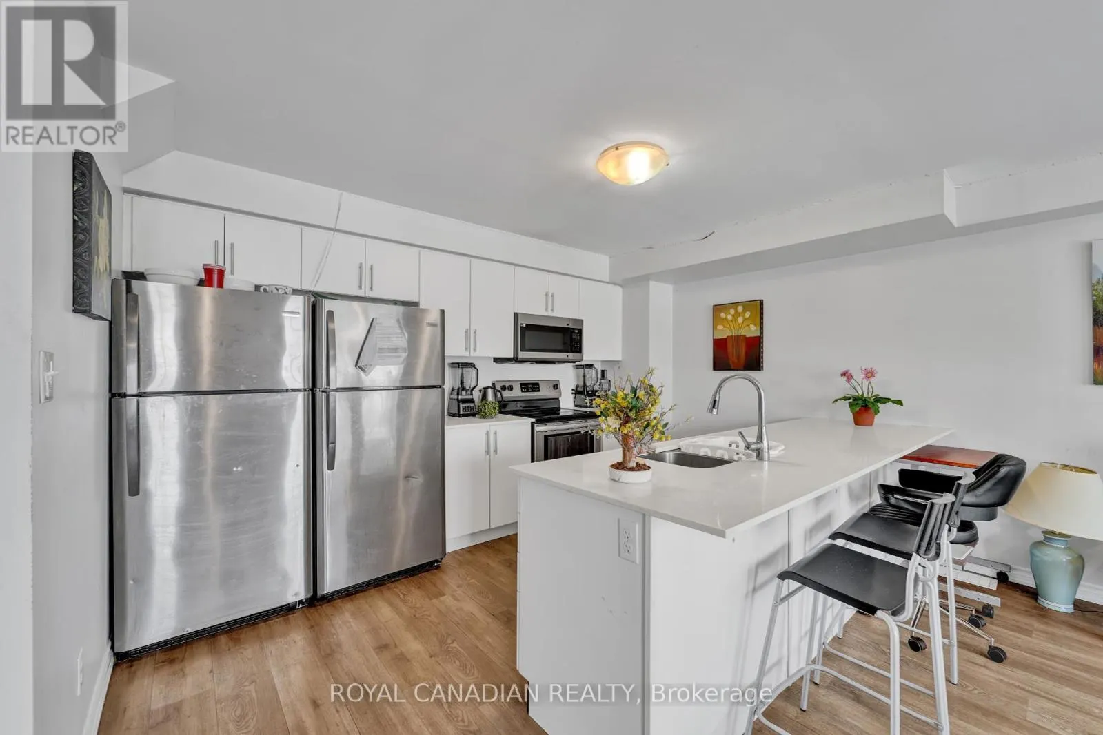 14 - 252 PENETANGUISHENE ROAD