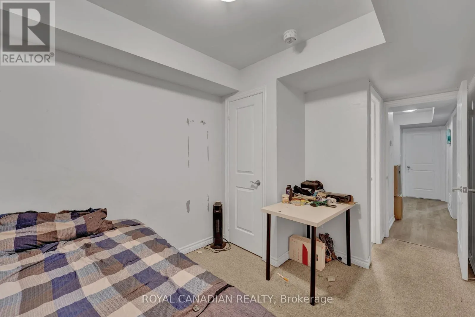 14 - 252 PENETANGUISHENE ROAD