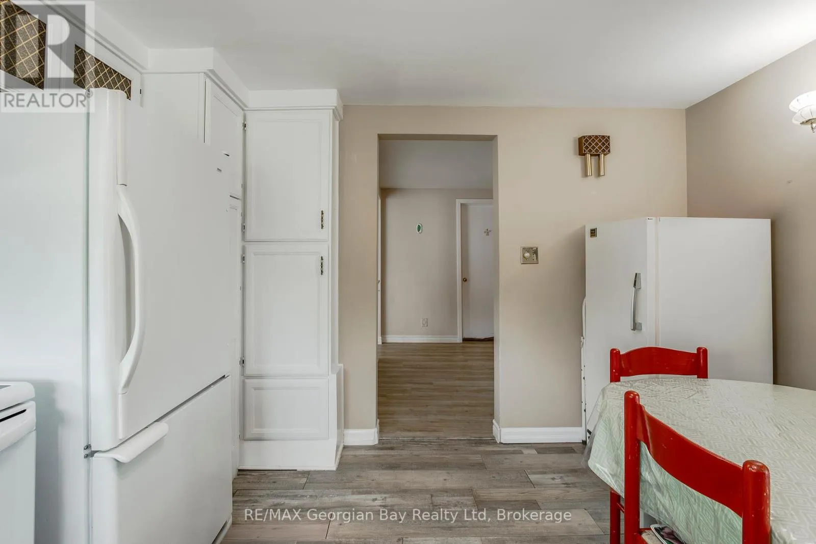 586 DOMINION AVENUE