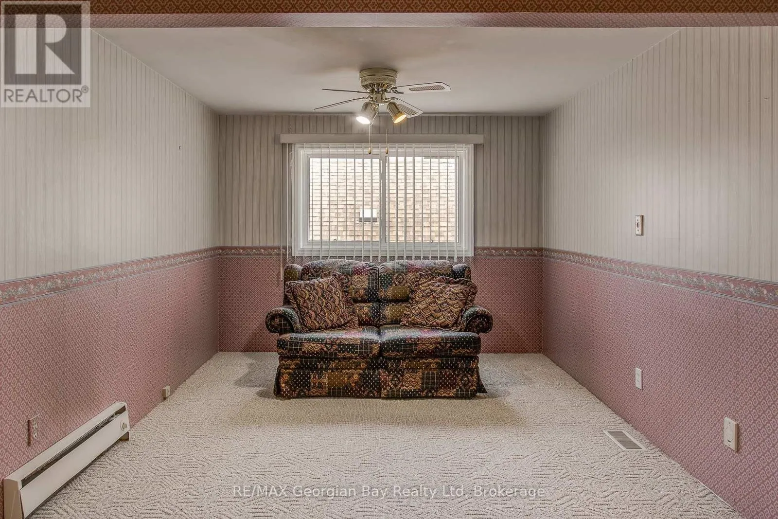 586 DOMINION AVENUE