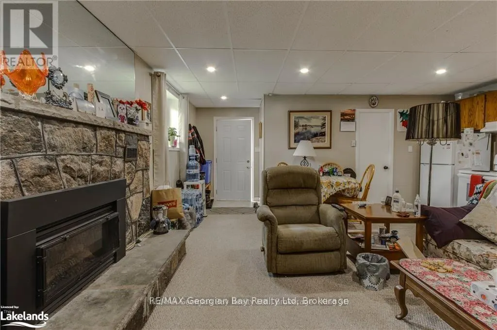 586 DOMINION AVENUE