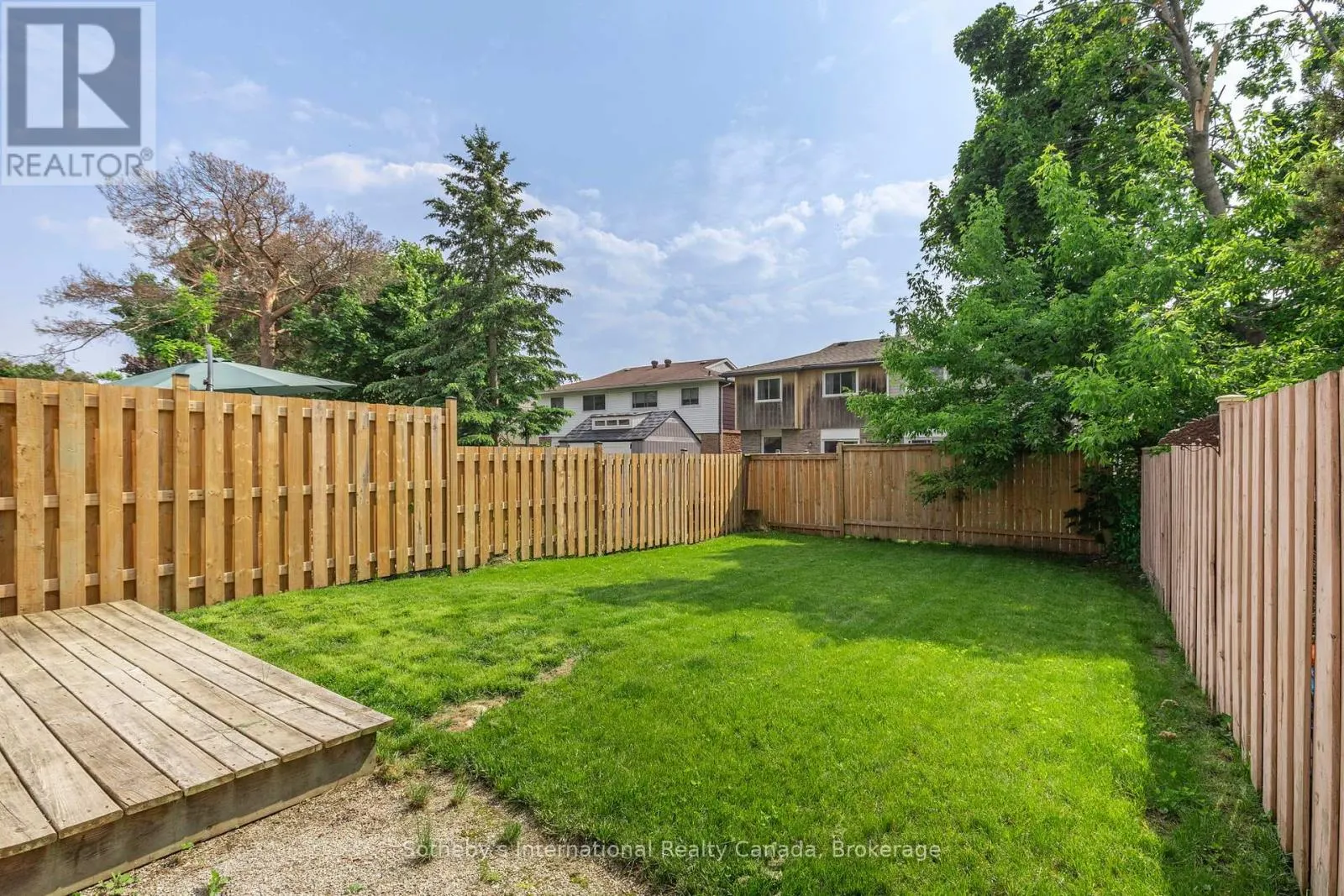 26 CHRISTIE CRESCENT