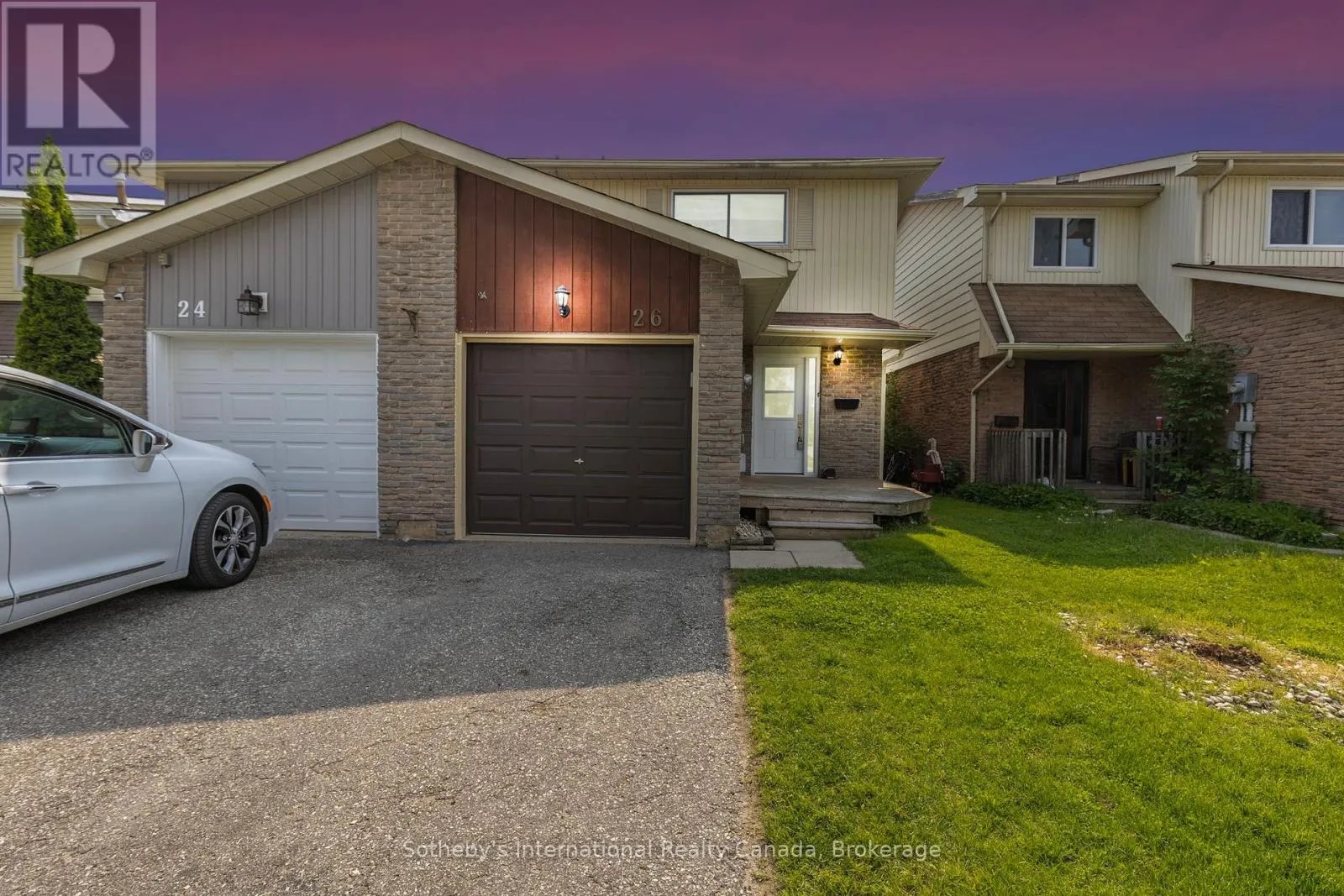 26 CHRISTIE CRESCENT