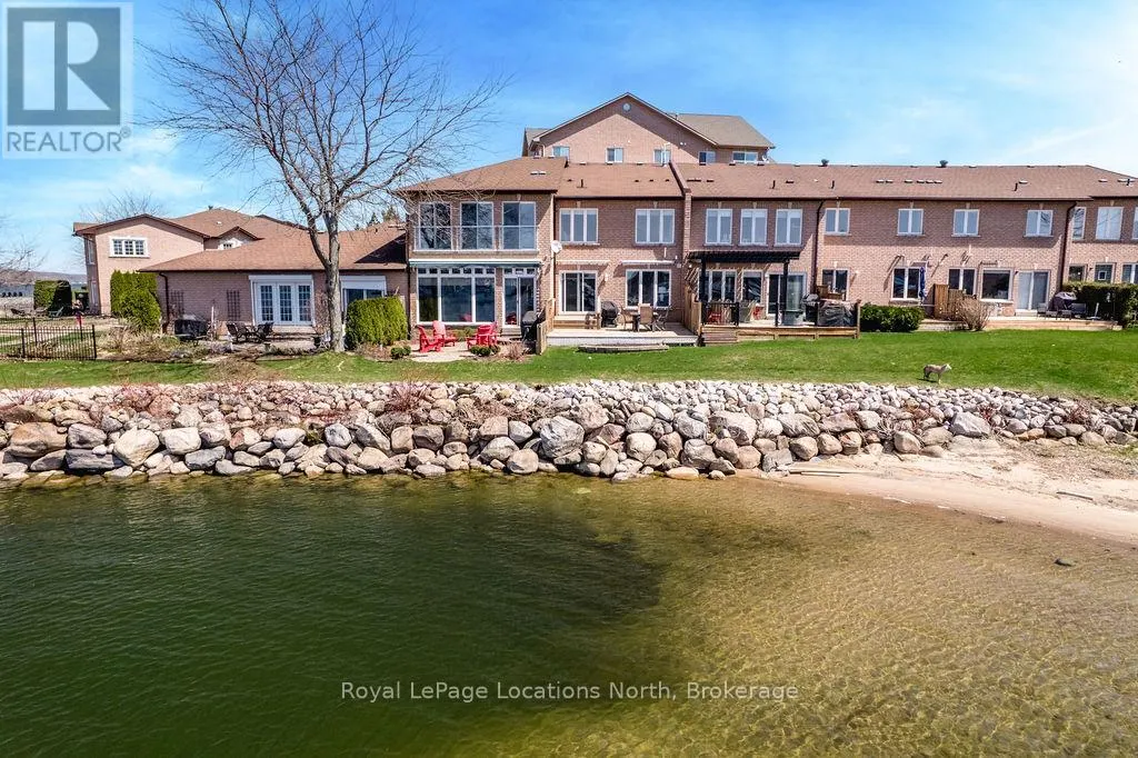 6 - 4 BECK BOULEVARD, #6