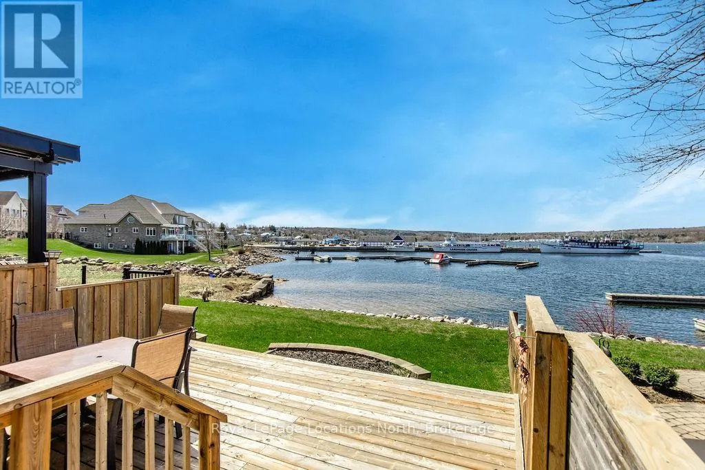 6 - 4 BECK BOULEVARD, #6