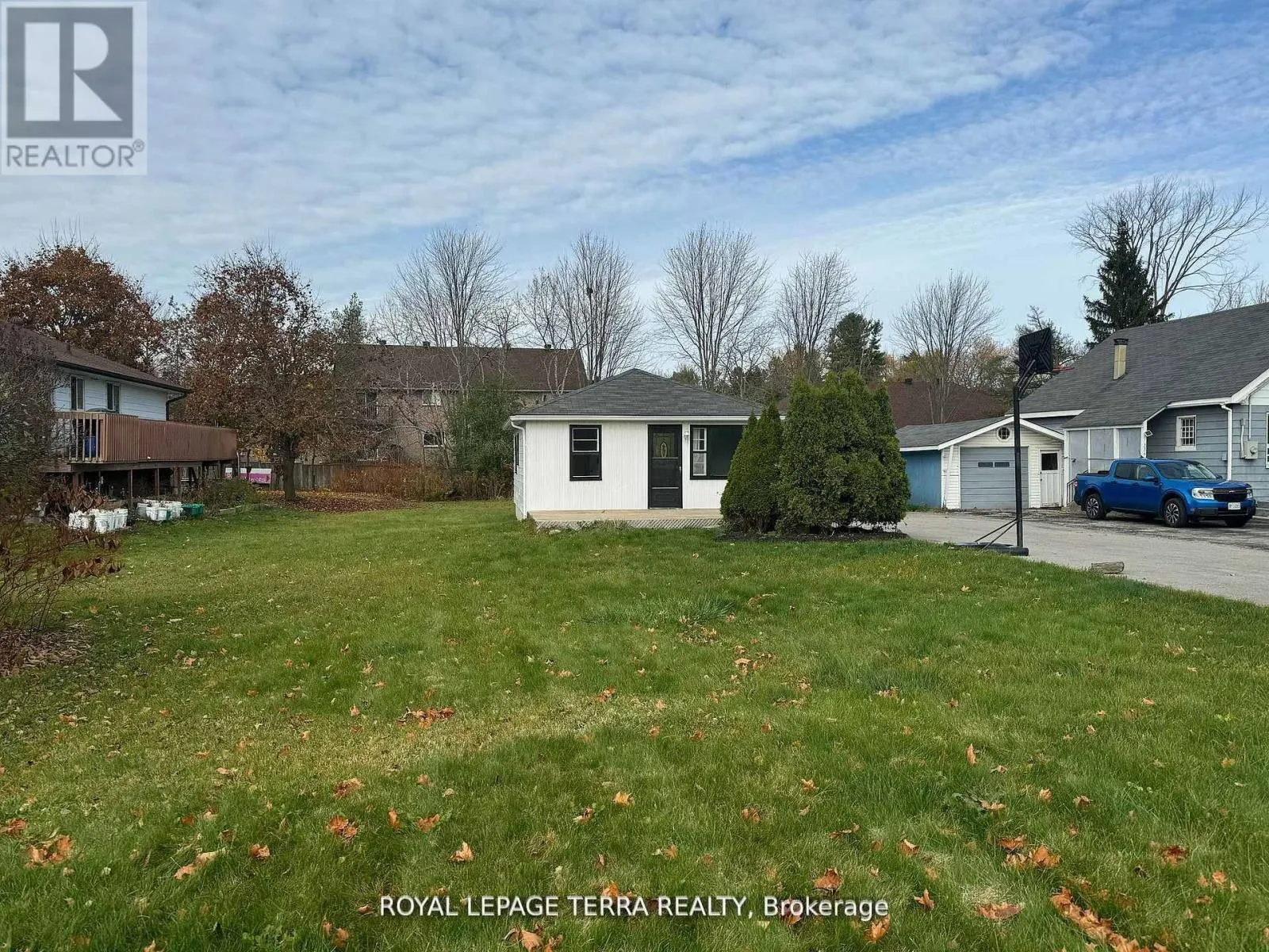 328 LITTLE AVENUE