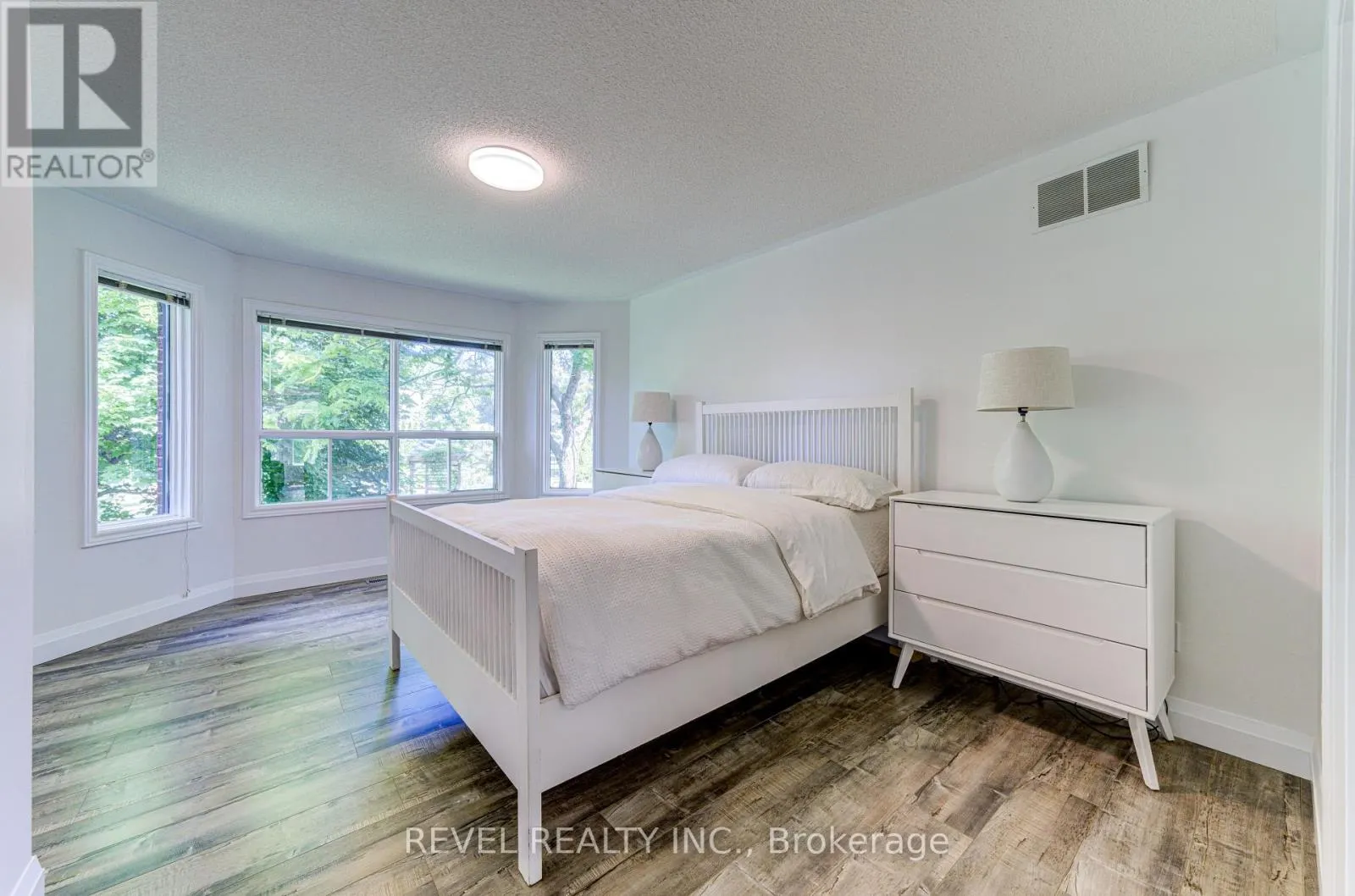 141 WASAGA SANDS DRIVE E