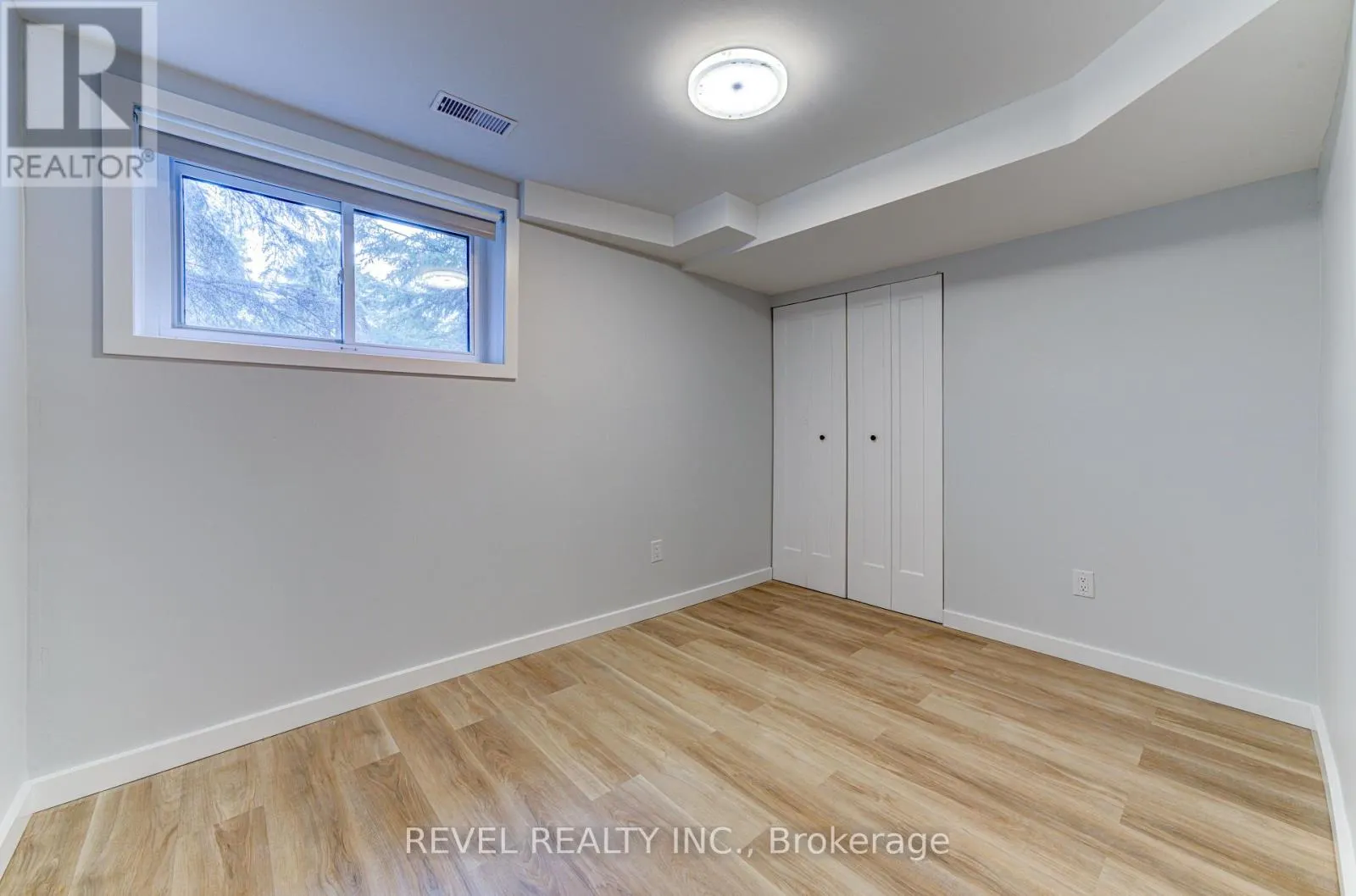 141 WASAGA SANDS DRIVE E