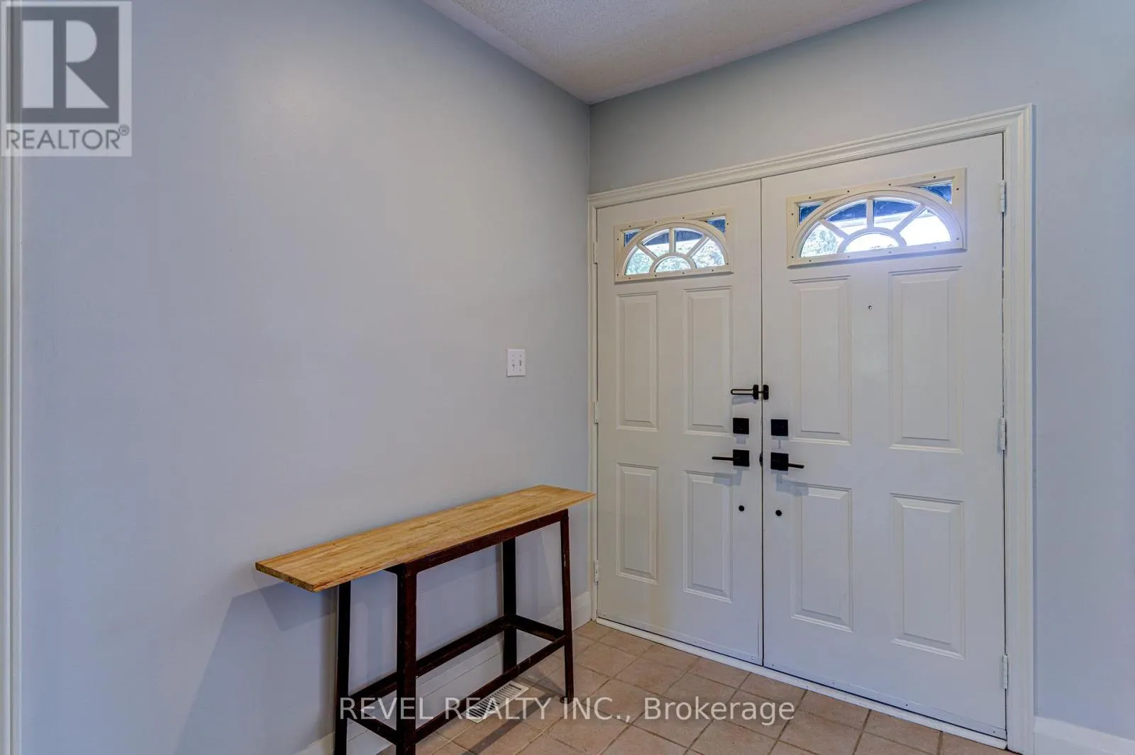 141 WASAGA SANDS DRIVE E