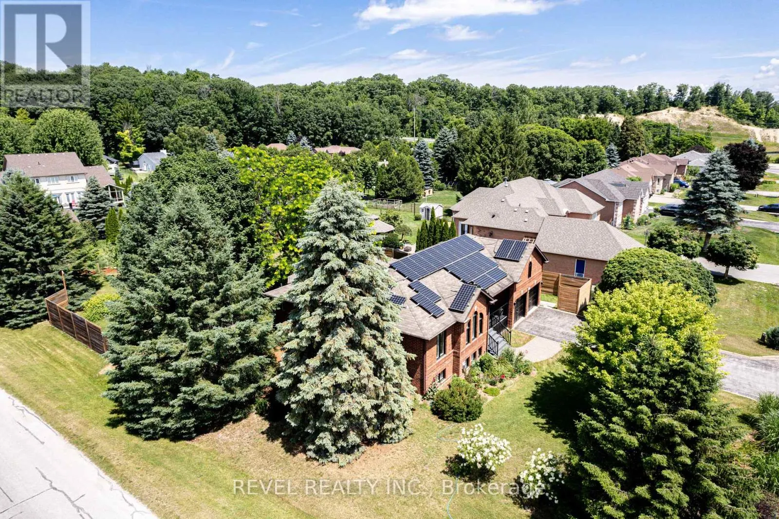 141 WASAGA SANDS DRIVE E