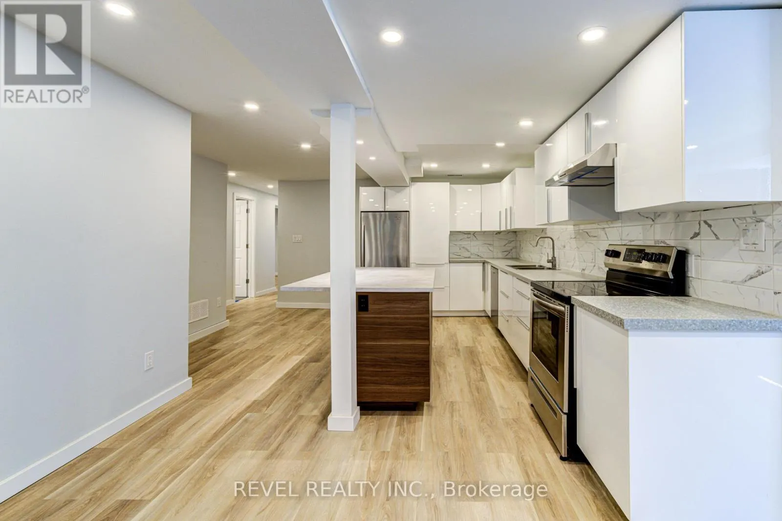 141 WASAGA SANDS DRIVE E