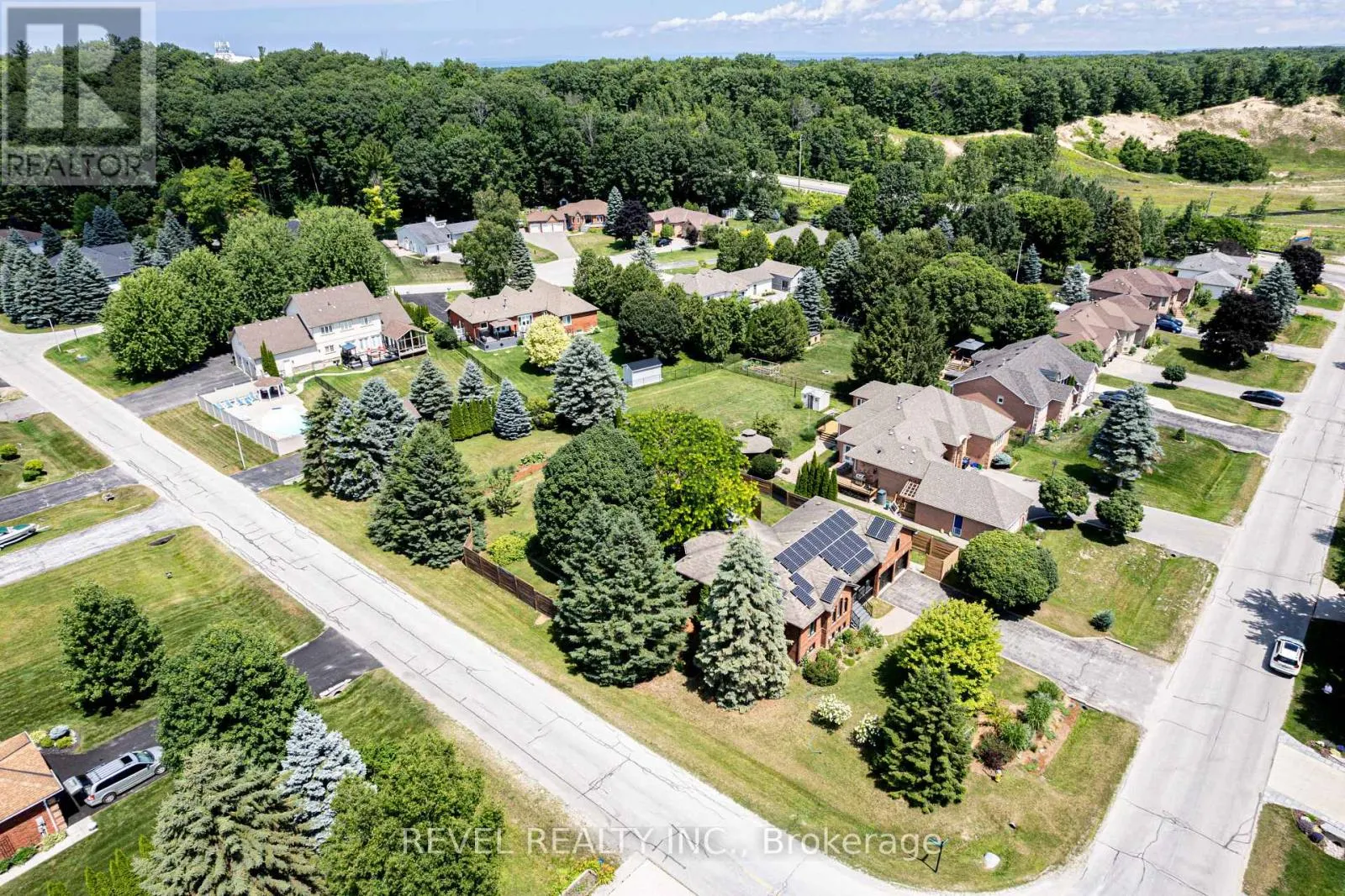 141 WASAGA SANDS DRIVE E