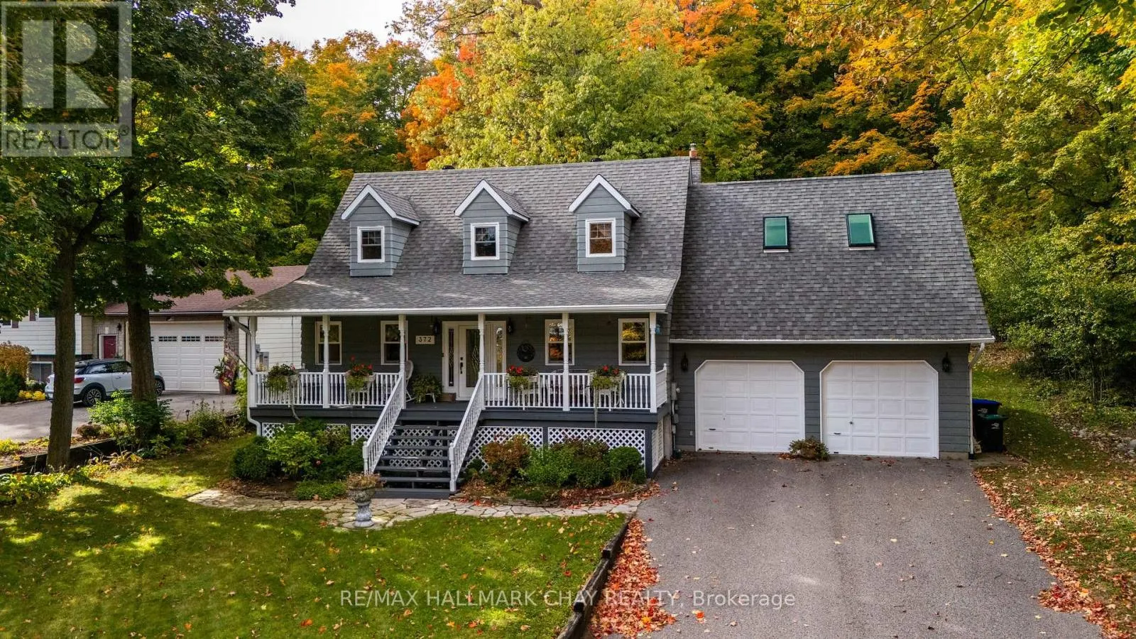 372 LAKEWOOD DRIVE