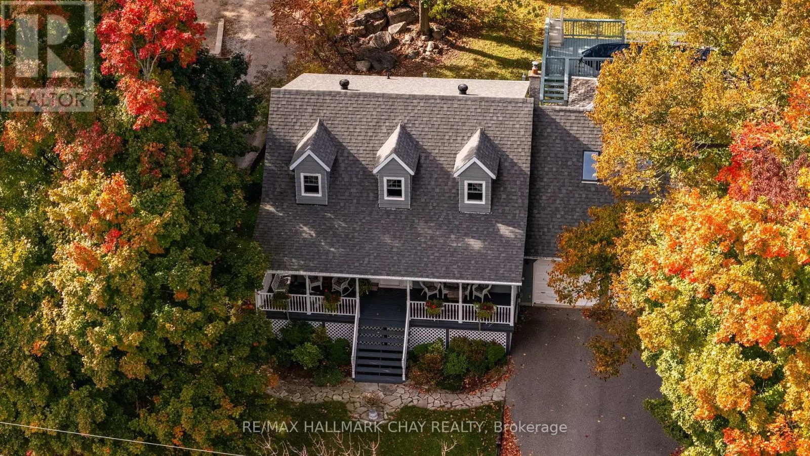 372 LAKEWOOD DRIVE
