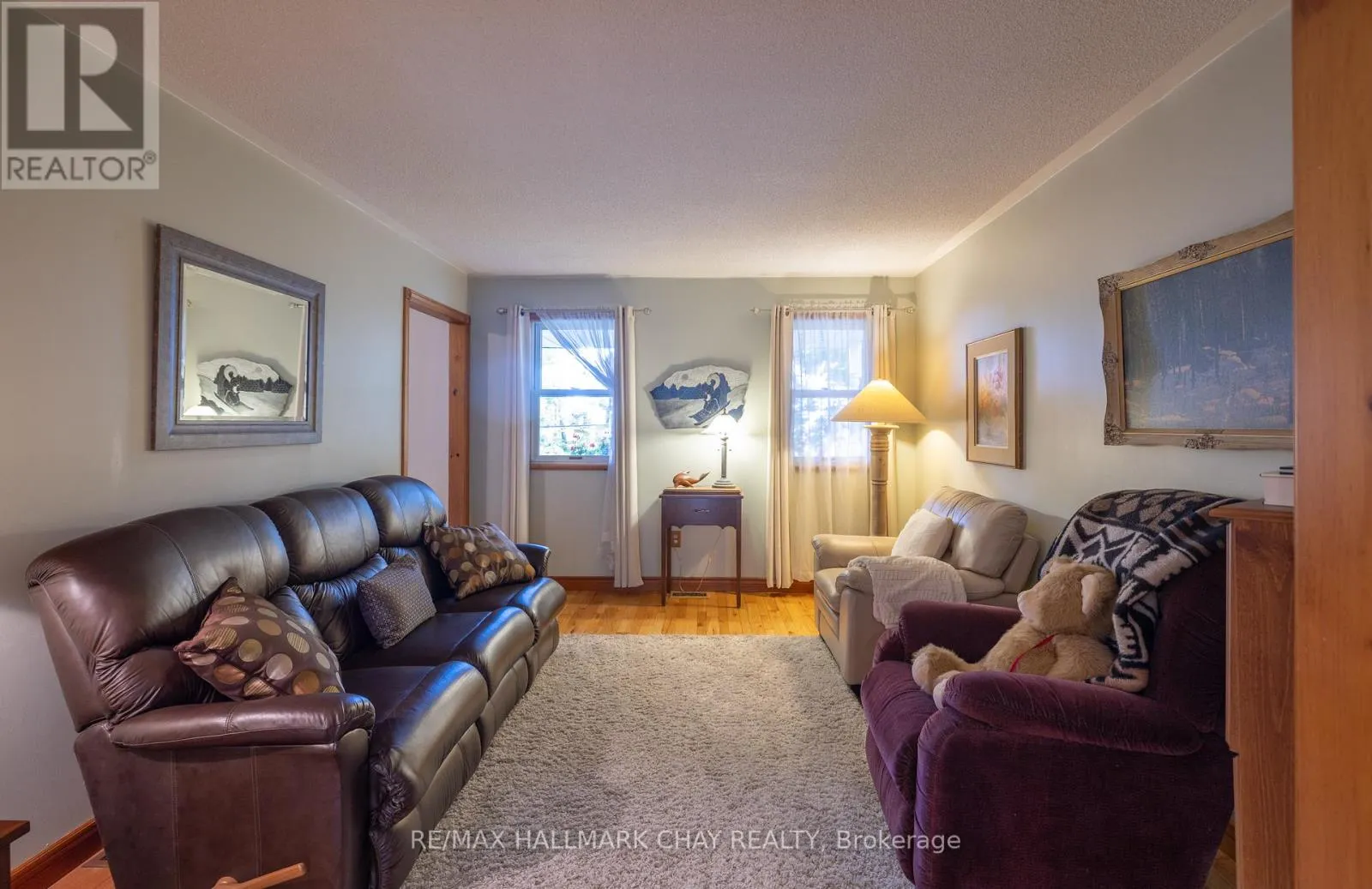 372 LAKEWOOD DRIVE