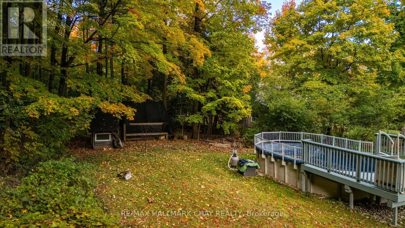 372 LAKEWOOD DRIVE
