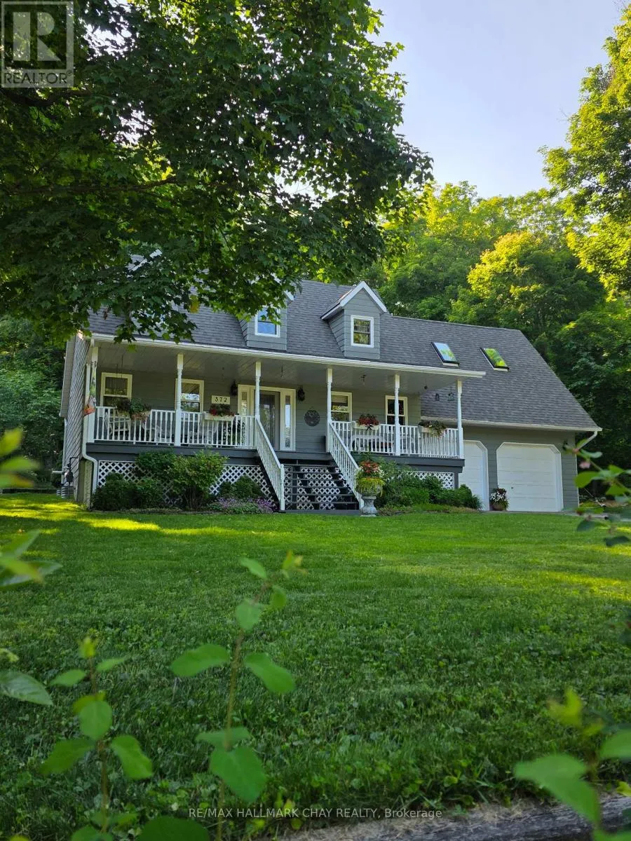 372 LAKEWOOD DRIVE