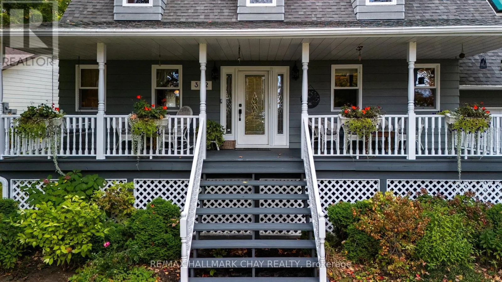 372 LAKEWOOD DRIVE