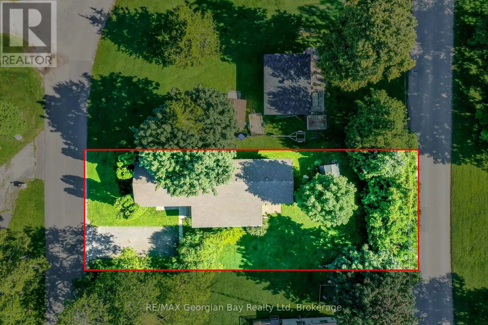 3 LAKESHORE ROAD