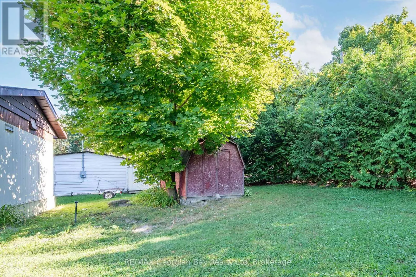 3 LAKESHORE ROAD